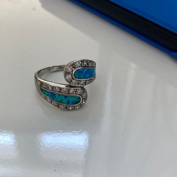 Opal ring - Picture 1 of 2